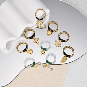 Stainless Steel Beaded Stretch Ring For Women Gold Plated Geometric Charms Heart Cross Star Butterfly Rose Flower Jewelry Adjustable Finger Ring Gift