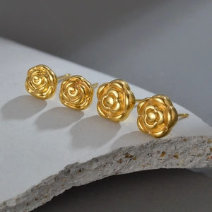Set of four vintage 3D gold rose stud earrings made of high-quality titanium steel