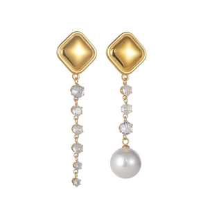 Asymmetric gold earrings with sparkling zircon tassels and a large white pearl detail