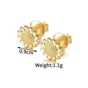Detail view of 0.9cm gold sunflower stud earrings made of durable stainless steel