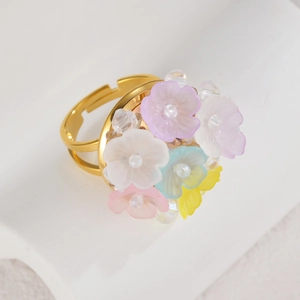 18K gold-plated adjustable ring featuring colorful resin flower petals and pearl centers