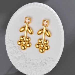 Boucles D'oreilles Pendantes Fleurs Acier Inoxydable Plaqué Or 18K Zircon Carré Bijoux Floraux Pour Femmes