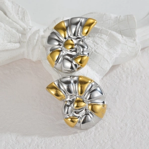 Vintage style two-tone spiral shell stud earrings in stainless steel with 18K gold plating