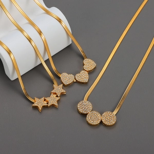 Collier En Acier Inoxydable Pour Femmes Pendentifs Coeur Étoile Rond Pavé De Strass Chaîne Serpent Dorée Accessoire Rétro