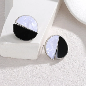 Minimalist round geometric stud earrings with black and purple marble拼接 titanium steel