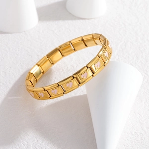 Bracciale a charms italiano in acciaio dorato con maglie smaltate cuore e freccia