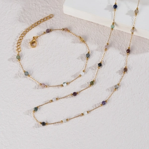 Fashionable beaded gold necklace and bracelet set with colorful natural stones for women