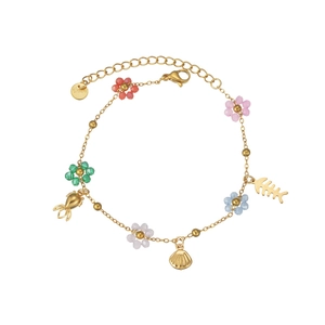 Bracelet doré en acier inoxydable avec fleurs perlées colorées et charms marins