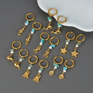Boucles D'oreilles Créoles Série Océan Plaqué Or 18K Acier Inoxydable Pierre Naturelle Künstliche Perle Hippocampe Baleine Coquillage