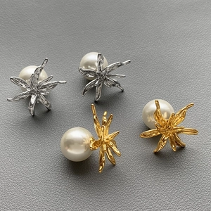 Irregular Metal Flower Artificial Pearl Stud Earrings Copper Gold Plated Geometric Exaggerated Elegant Fashion Jewelry