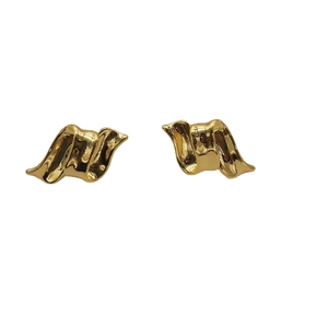 Polished 18K gold-plated ribbon hoop earrings with a modern minimalist twist design