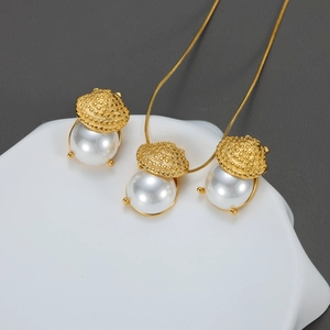 Elegant Ocean Jewelry Necklace And Earrings 18K Gold Plated Stainless Steel Imitation Artificial Pearl Conch Shell Design Women
