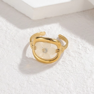 Minimalist 18k gold plated open ring with real white dried flower in resin setting