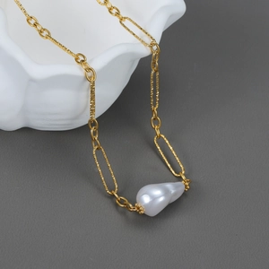 Baroque Irregular Artificial Pearl Necklace Vintage 18K Gold Plated Stainless Steel Paperclip Chain French Style Jewelry For Women
