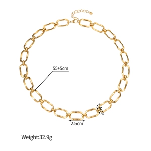 Détails du collier à maillons dorés avec dimensions 55+5cm et poids de 32,9g
