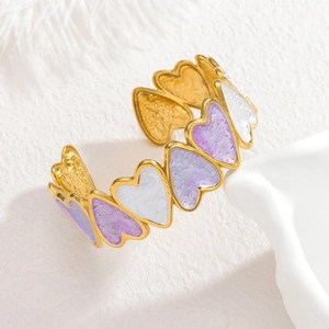 Bracelet jonc cœur en acier doré 18k avec motifs en émail violet et blanc