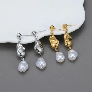 Orecchini A Goccia In Metallo Fuso Irregolari Vintage Francesi Con Perla Artificial Barocca Artificiale Gioielli Di Moda Per Donne