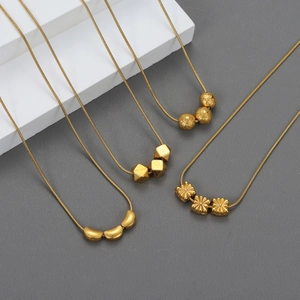 Stainless Steel Gold Plated Necklace Geometric Round Heart Pendant Snake Chain Minimalist Elegant Jewelry Women