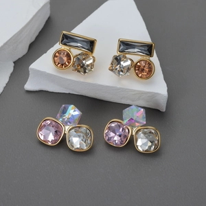 Boucles D'oreilles Puces Carrées Géométriques Acier Inoxydable Plaqué Or Cristal Zircon Brillant Bijoux Pour Femmes