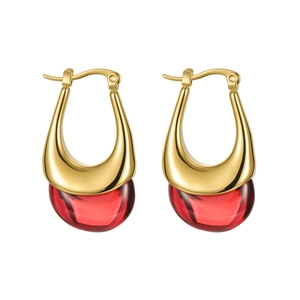 Boucles d'oreilles géométriques minimalistes en or avec pendentif en résine rouge