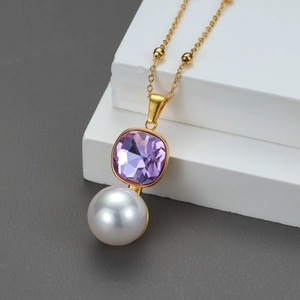 Collier Pendentif En Acier Inoxydable Zircon Carré Violet Grande Künstliche Perle Chaîne De Künstliche Perles Dorées Bijoux Luxe Femme