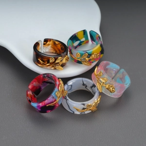 Bague Ouverte Fleur De Rose Pour Femmes Résine Acétate Large Bande Réglable Acier Inoxydable Métal Rétro Style INS Elégant