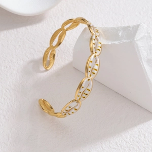 Bracelet jonc ouvert en acier inoxydable doré 18 carats avec maillons émail blanc et marron