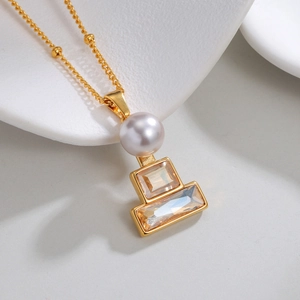 18k gold plated stainless steel necklace with pearl and amber geometric crystals