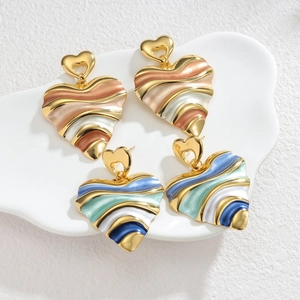 Boucles d'oreilles pendantes cœur en émail coloré et acier inoxydable doré rétro