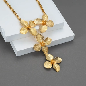 Flower Pendant Necklace Stainless Steel 18K Gold Plated Brushed Texture Long Sweater Chain Statement Retro Jewelry For Women