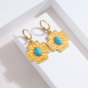 Boucles d'oreilles en acier inoxydable doré 18k avec turquoise et pendentif étoile