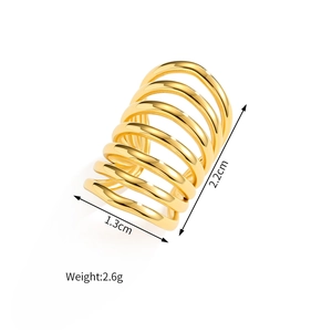 Détail de la bague d'oreille spirale en or 18k avec dimensions de 2,2 cm et poids de 2,6 g