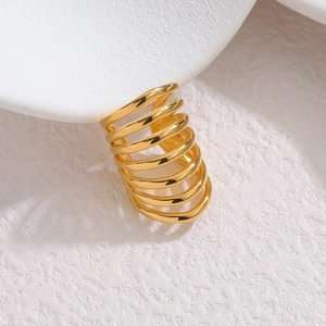 Bague spirale multicouche élégante plaquée or 18 carats pour femme au design moderne