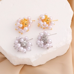Vintage Cluster Flower Stud Earrings Copper 18K Gold Plated With Faux Artificial Pearl Elegant Luxury Jewelry For Women