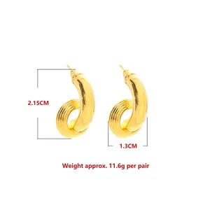 Retro C-shape gold earrings with spiral twisted texture, 2.15cm drop length