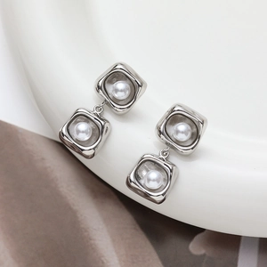 Elegant 18k gold plated square pearl drop earrings with minimalist geometric design for women