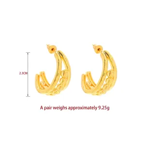 Boucles d'oreilles créoles en C plaquées or 18K avec perles en relief, hauteur 2,3 cm