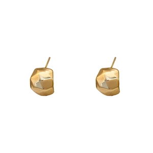 Minimalist 18K gold plated C-shape geometric stud earrings with faceted metallic texture