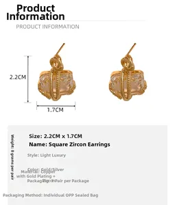 Détail de boucles d'oreilles carrées en zircon avec dimensions et caractéristiques