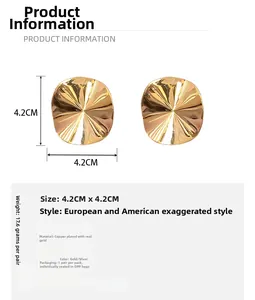 Detailed spec sheet for round wrinkled earrings in gold plated copper measuring 4.2cm