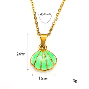 Titanium steel scallop shell pendant necklace in gold and emerald green dripping oil
