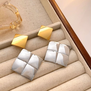 Minimalist geometric square dangle earrings with silver quilted texture and gold finish