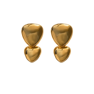 Polished 18K gold-plated double heart stud earrings with minimalist mirrored finish