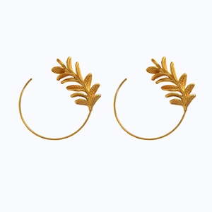 Elegant 18K gold plated brass hoop earrings featuring natural leaf and branch design