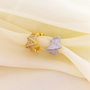 Sparkling geometric bat wing stud earrings with zirconia in gold and silver finish