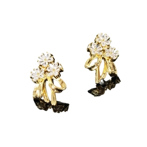 French vintage zircon flower bow earrings in gold finish for a minimalist elegant look