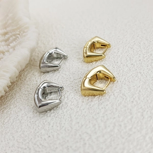 Minimalist U-shaped square geometric earrings in 18K gold and silver plated finish