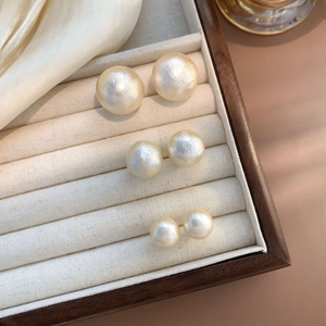 Three pairs of vintage 925 silver large cotton pearl studs in varying sizes for women