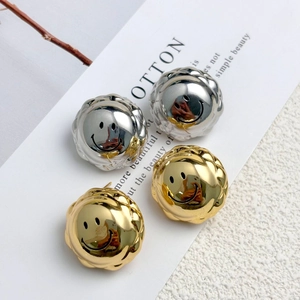 Round Smiley Face Stud Earrings With 925 Sterling Silver Earring Post Copper 18K Gold Plated Niche Personalized Elegant