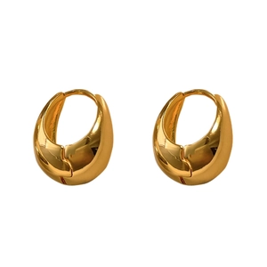 Polished 18k gold plated teardrop hoop earrings with a chunky geometric U-shape design